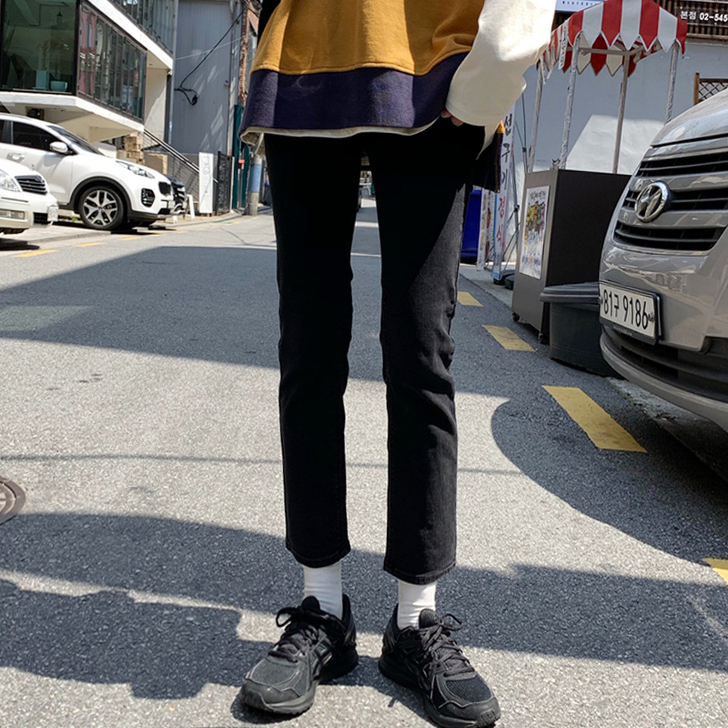 黑色牛仔裤女直筒宽松2021新款春秋季韩版...