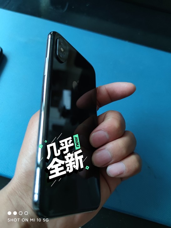 换手机了，出一部自用苹果xs，美版无锁25...