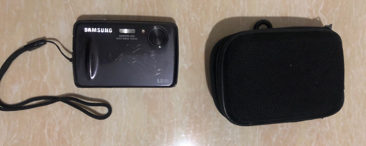 三星 PL10 CCD 智能 卡片 照相机