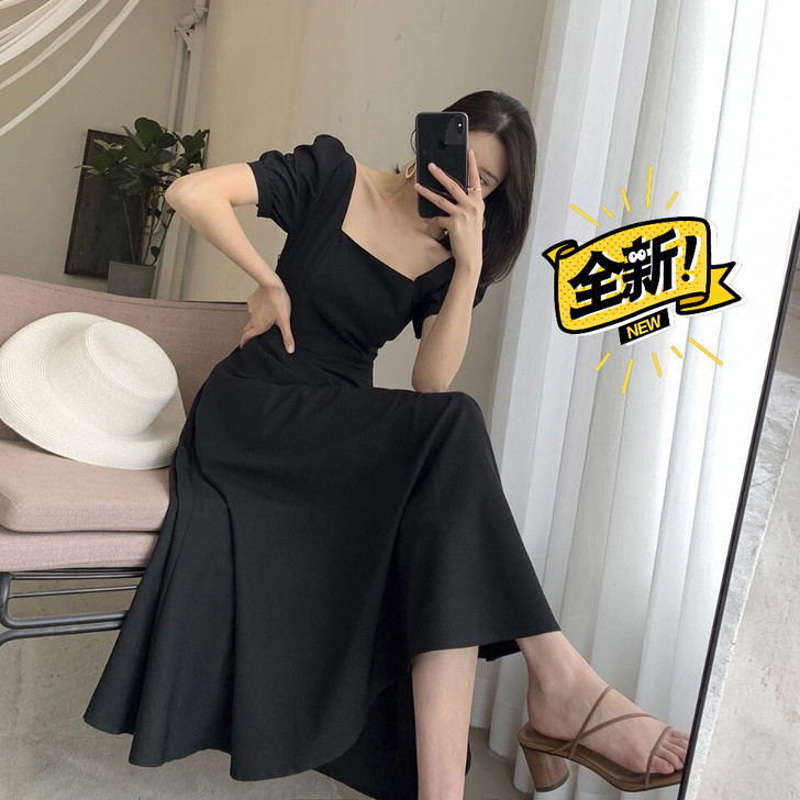 【实体清仓】方领赫本风泡泡袖小黑裙长款过膝...