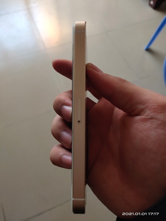 苹果iPhone SE手机全网通