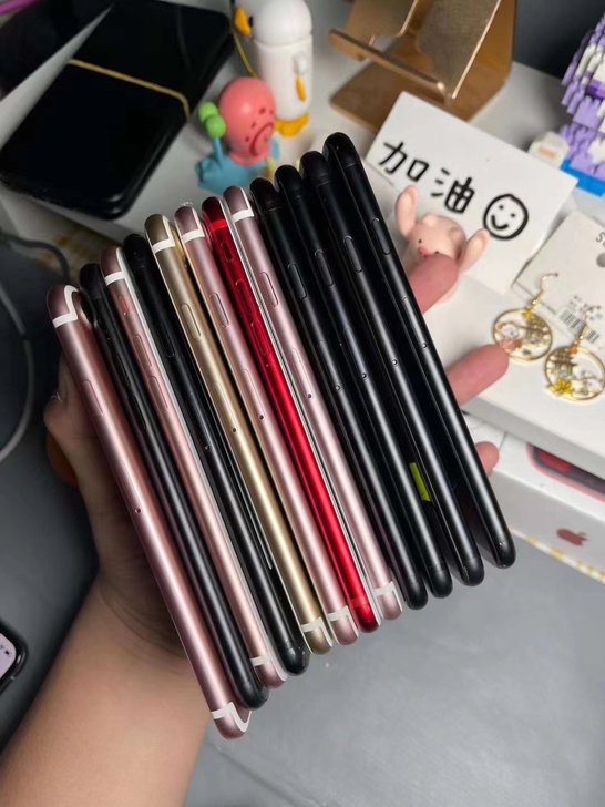苹果小7 iPhone 7 至强备用机 清...