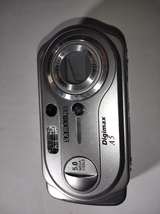三星Digmax A5复古经典CCD数码相...