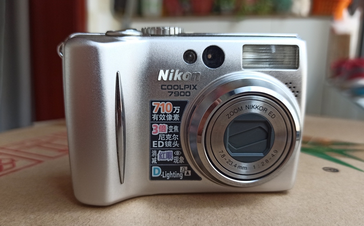 尼康7900， Nikocoolpix79...