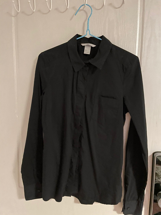 HM黑色百搭衬衫