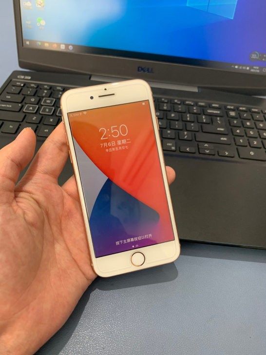 苹果 iphone 8 64G国行