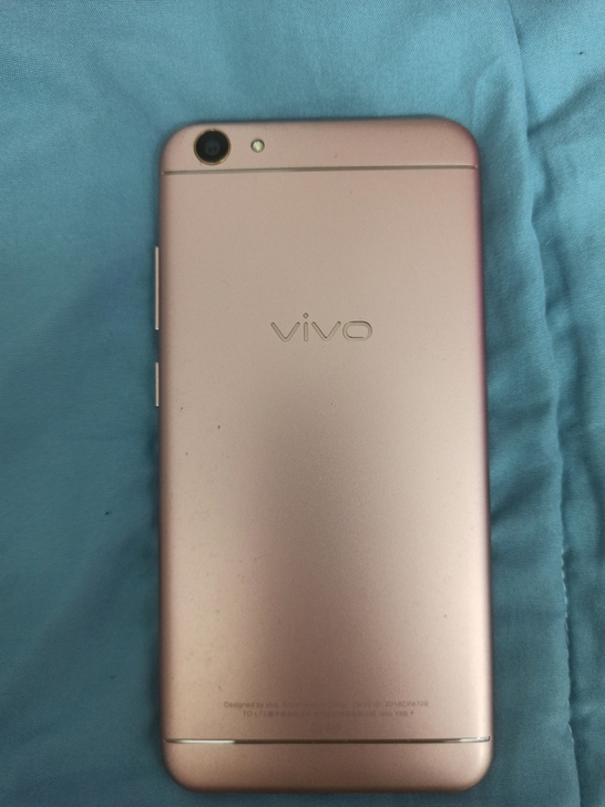 vivo Y66手机