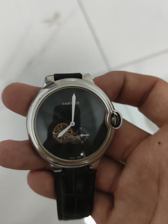 机械手表，不知道那个齿轮坏了，需要修一下，...