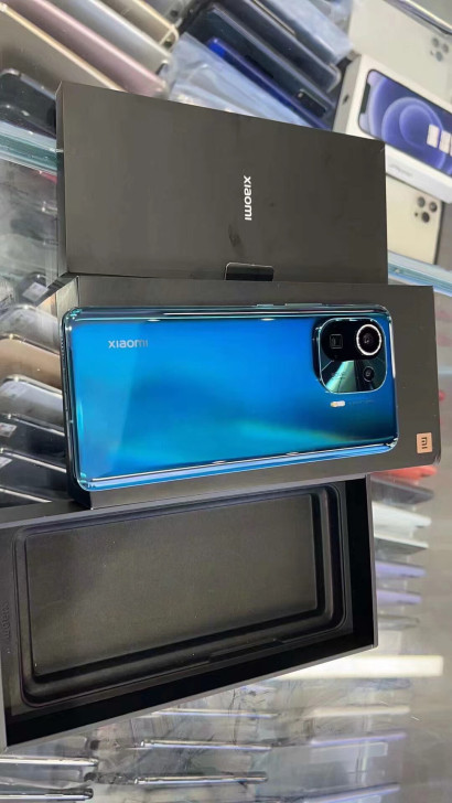 小米11 pro 8加256GB 购买十天...