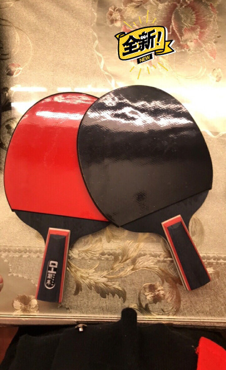闲置全新乒乓球拍2只短柄双拍，去年买了好几...