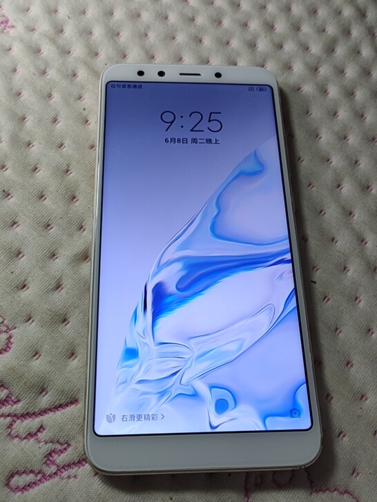 小米  小米 6X，128G，6GB，外观...