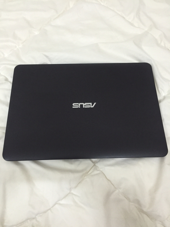 华硕笔记本电脑个人转让闲置超薄本商务办公笔...