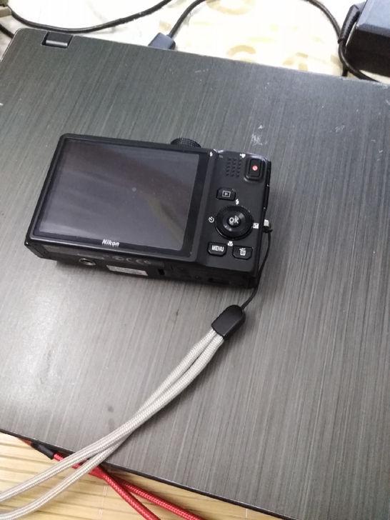 原装正品日本尼康(S8200)照相机，识货...