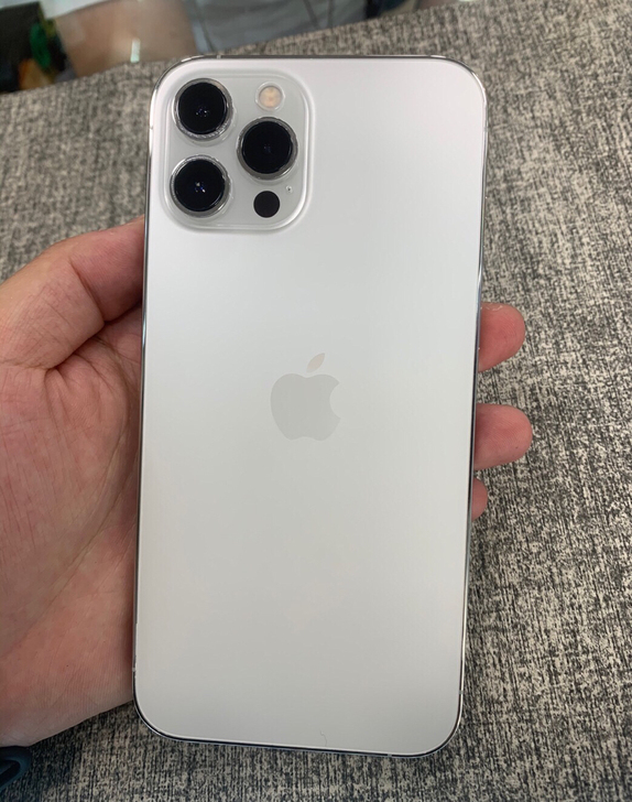 苹果12promax  银白色128G内存