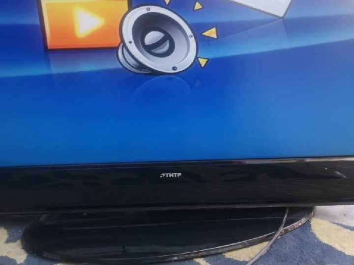 清华同方48寸液晶电视老款机便宜出售原装底...