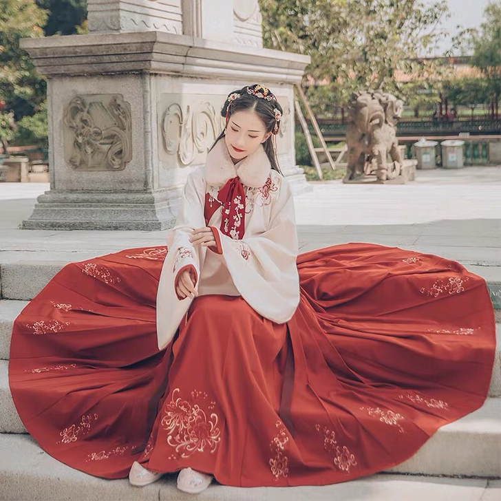 汉尚华莲传统汉服女装芙蓉月刺绣袄裙秋冬装绣...