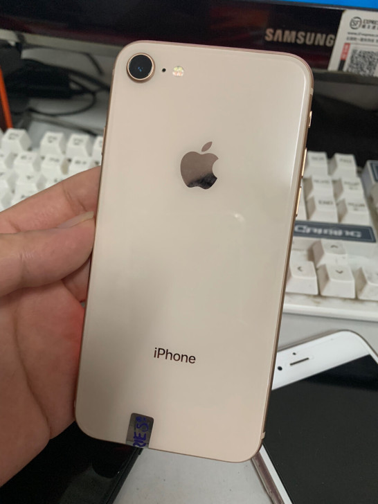 苹果8代 iPhone8 64g 无锁 插...