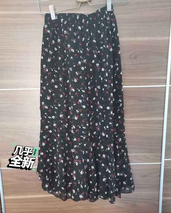 95新 雪纺半身长裙穿一洗一，腰围拉伸60...