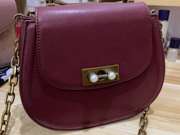 新款新加坡小ck金属链条包单肩斜挎包手提包