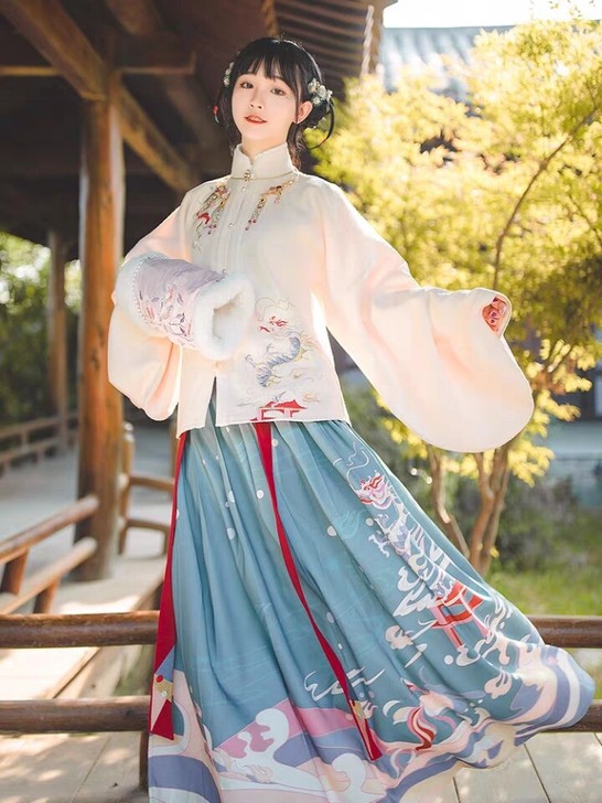 汉尚华莲醉龙吟汉服 明制