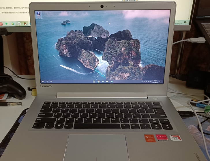 Lenovo ideapad 310s 1...