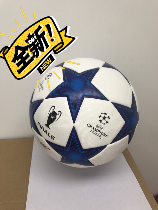 阿迪达斯欧冠决赛足球经典款