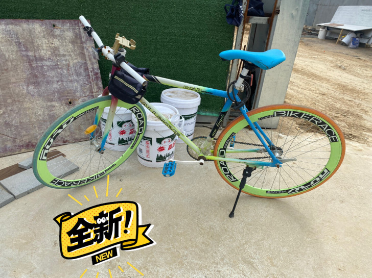 死飞自行车，去年10月份买的，就是有点脏，...