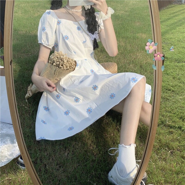 【亏本清仓】全新 日系新款印花短袖连衣裙女...