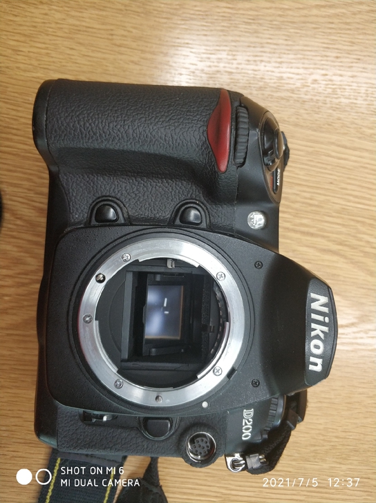 尼康D200