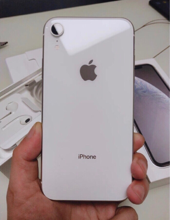 【个人自用 】iphoneXR 美版 25...