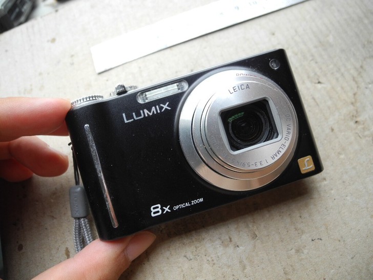 松下DMC-ZX1相机