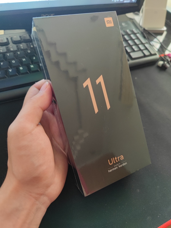 全新未拆小米11Ultra 12+512皇...