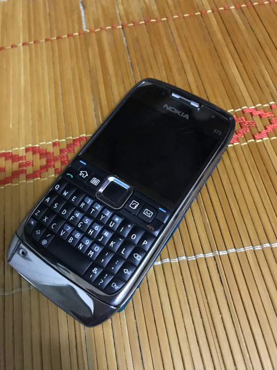 诺基亚e71 e72送8g内存卡