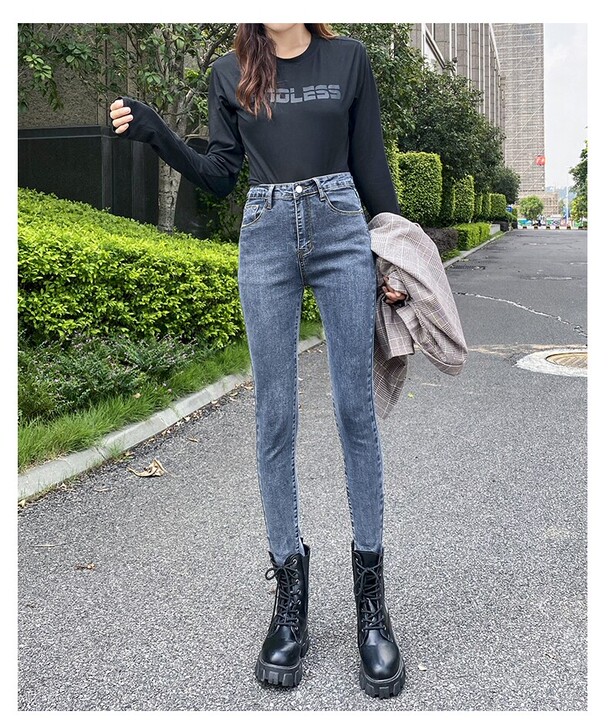 复古蓝长裤 腰围71.5 脚口围25 裤长...