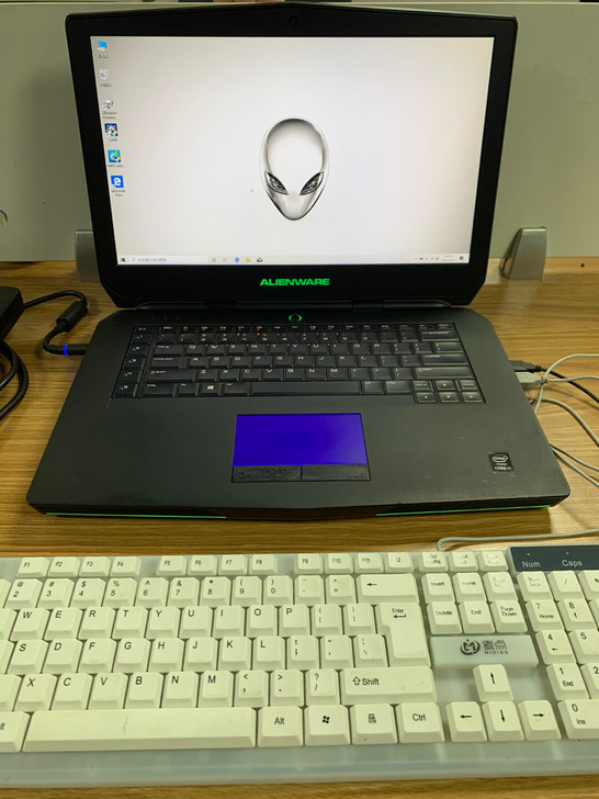 外星人Alienware 15 游戏本笔记...
