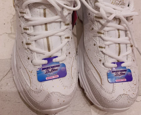 斯凯老爹休闲鞋 全新 未拆标签 感兴趣的话...