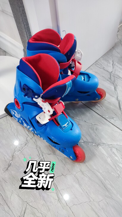 迪卡侬轮滑鞋28-30,孩子穿小了,低价出售