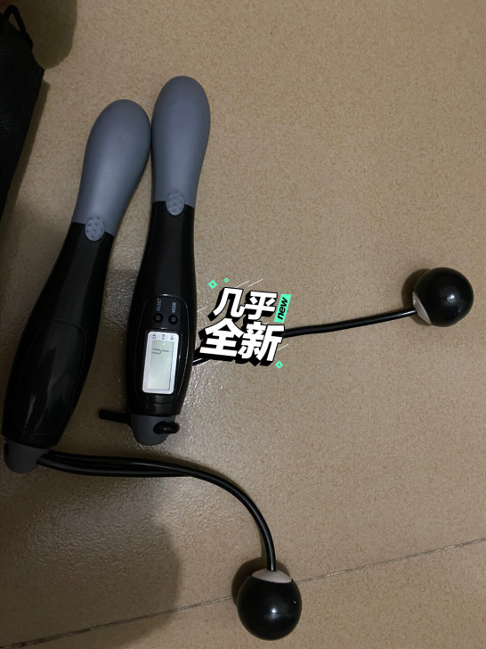 无绳跳绳 可计数几乎全新