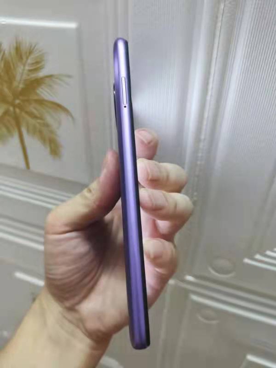 红米note95g紫色8+128天玑800u