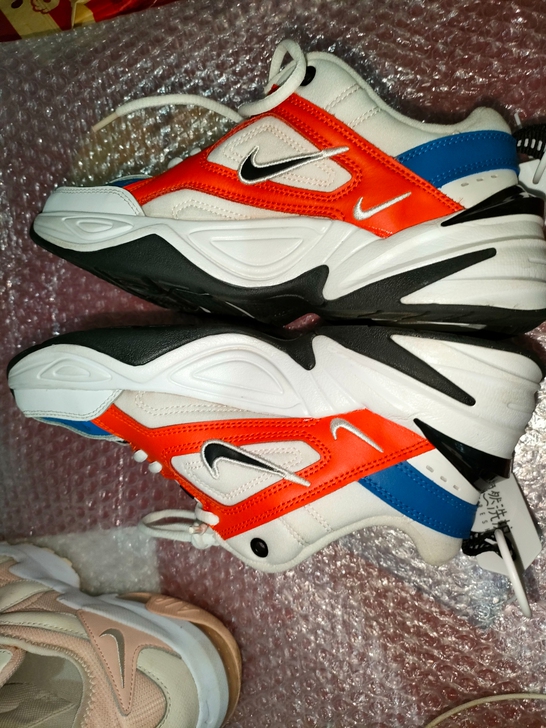 出闲置Nike m2k /Nike air...