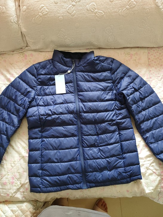 男士轻薄羽绒服180码！藏蓝色！59.9元...
