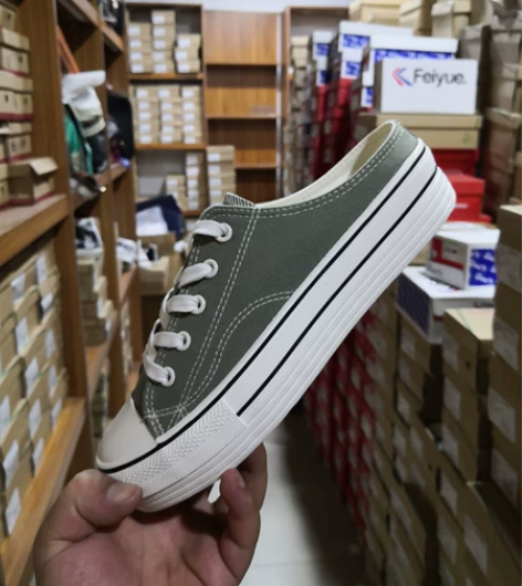 CAMEL骆驼女士帆布鞋半拖，仅34/35...