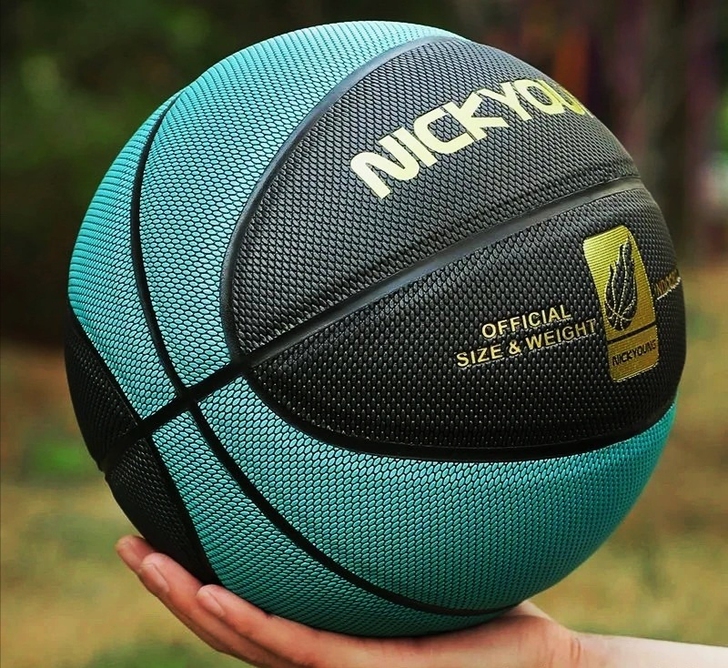 【体育馆清仓】甩卖原价195元篮球全新清仓...