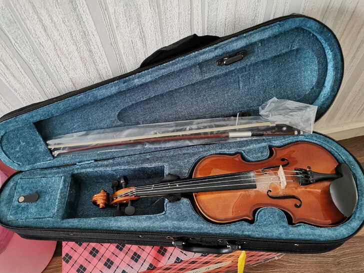 小提琴 8分之1。