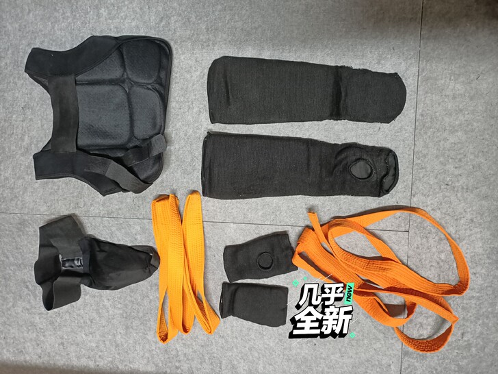 s号空手道护具  10岁左右及以下孩子穿的...