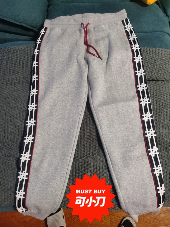 超级帅的裤子，加绒的，比较潮，需要185左...