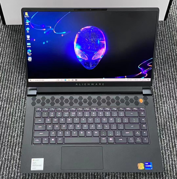 12988/外星人M15 R6 准新机