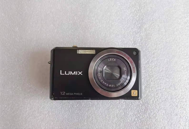 松下FX100（9新，4G内存卡）