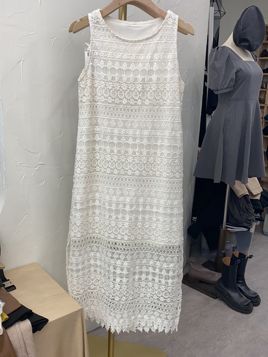 实体店女装清仓！！！
