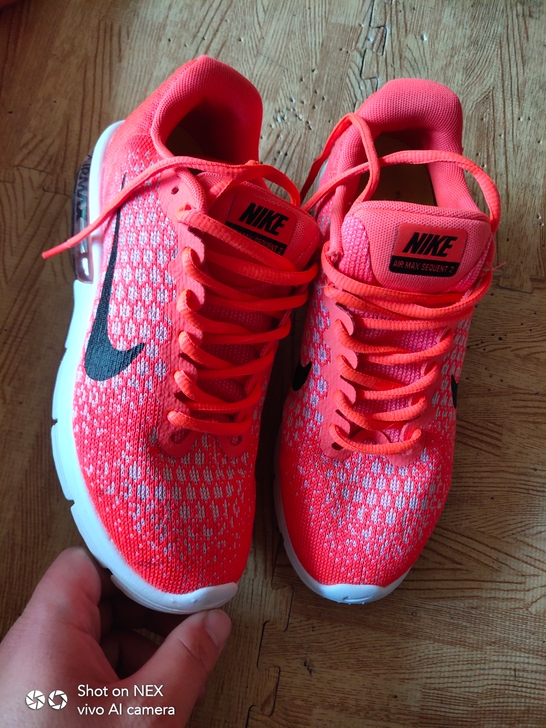 二手耐克女士气垫款38码